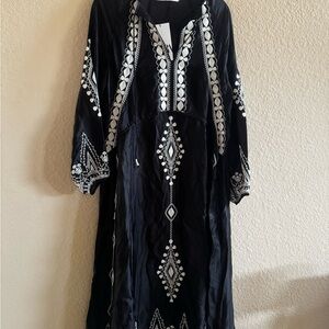 Zara Black and White Embroidered Long Sleeve Dress